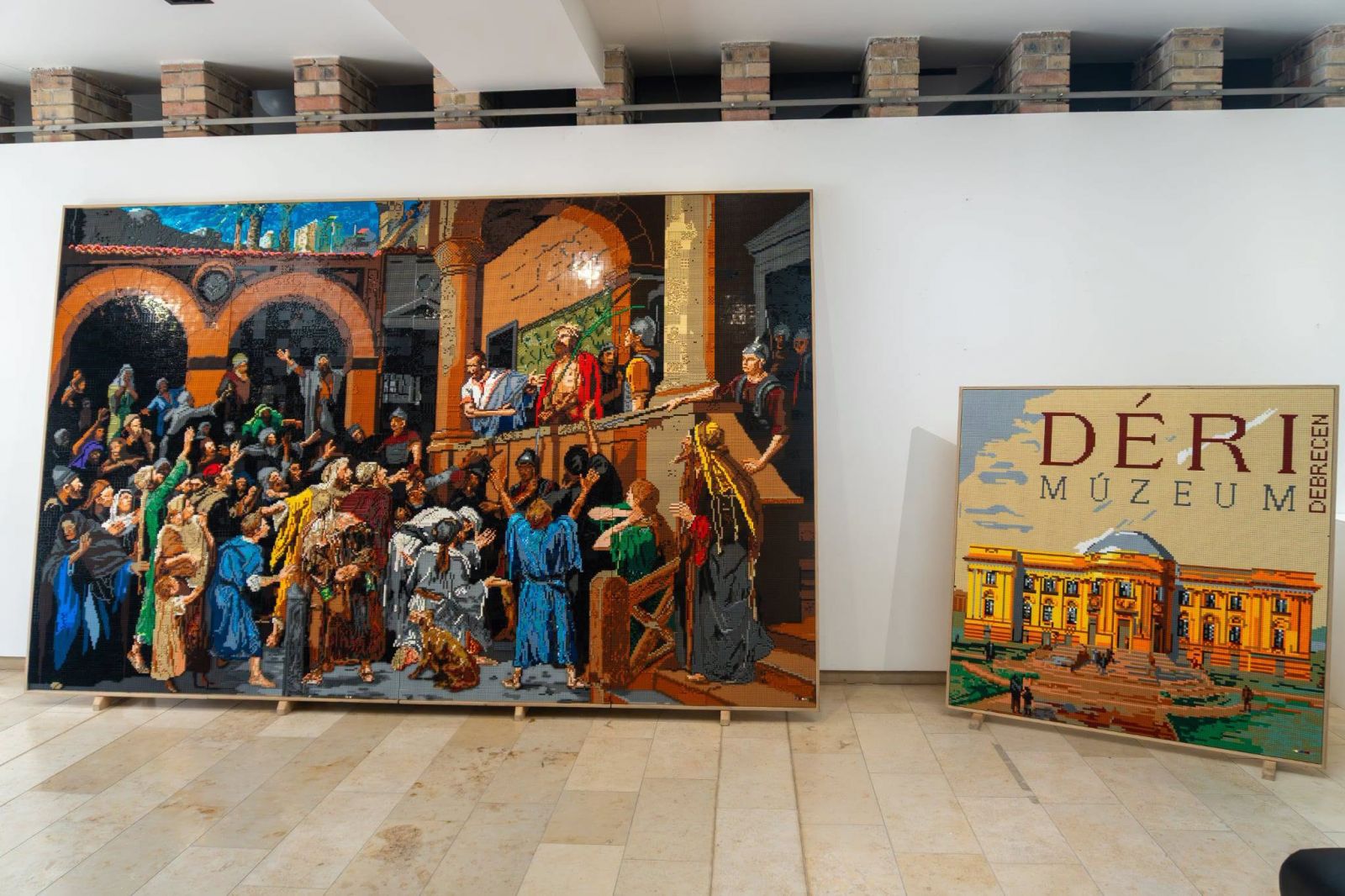 A Munkácsy Mihály Múzeumba érkezett a LEGO Ecce Homo