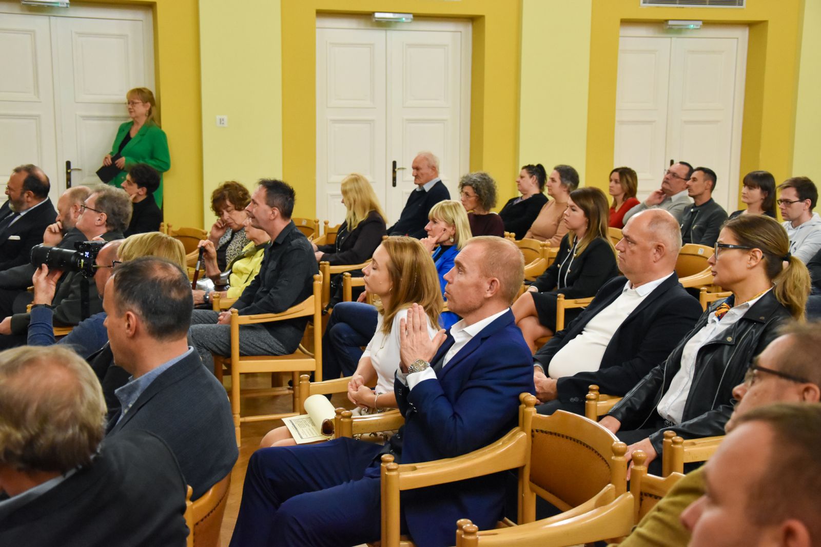 Tudósítás egy forradalomról