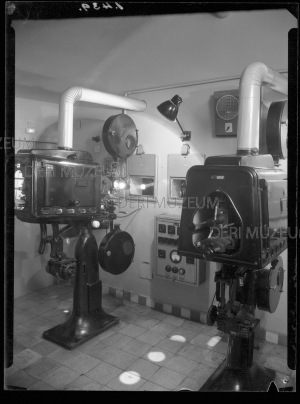 A Klinika mozi gépháza 1963 Faragó István felvétele