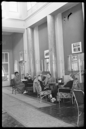 A Szabadságfürdő belső tere 1965 Benkő László felvétele