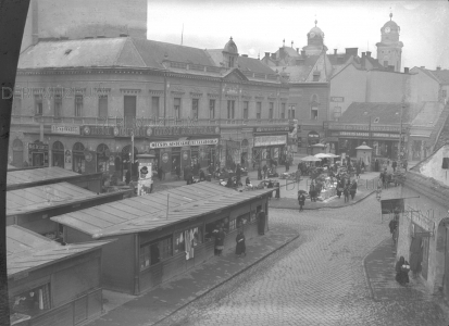 A Dégenfeld téri piac vassátrai felülről 1935 Horváth István felvétele